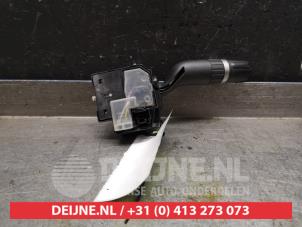 Mazda 5 Light switch O438568 photo 2