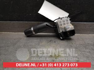 Mazda 5 Ruitenwis Schakelaar O438571 foto 2