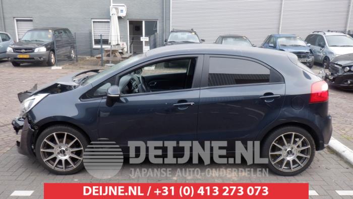Kia Rio Portier 4Deurs links-achter O438677