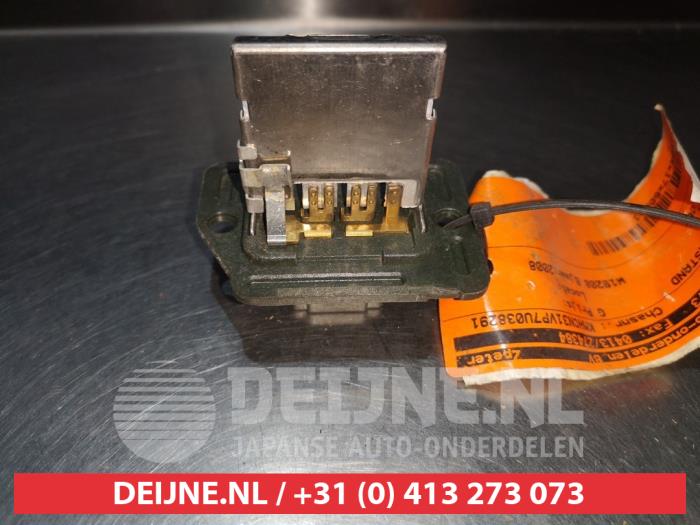 Hyundai Accent Heater resistor O367929