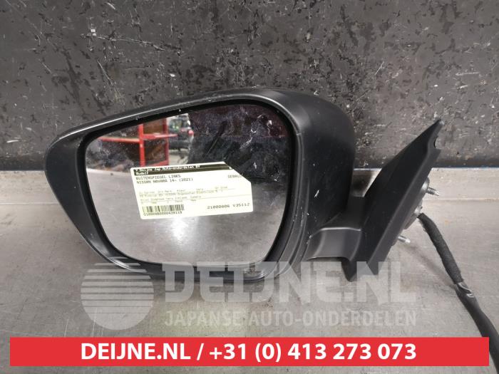 Nissan Navara Buitenspiegel links O439119