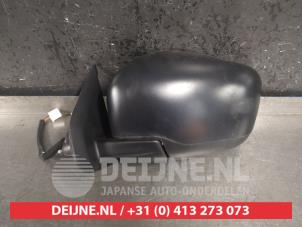 Nissan Navara Buitenspiegel links O439119 foto 2