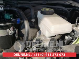 Gebruikte Hoofdremcilinder Nissan NP 300 Navara (D23) 2.3 dCi twinturbo 16V 4x4 Prijs op aanvraag aangeboden door V.Deijne Jap.Auto-onderdelen BV