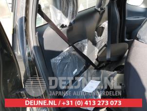 Nissan Navara Set of upholstery (complete) O439126 photo 4