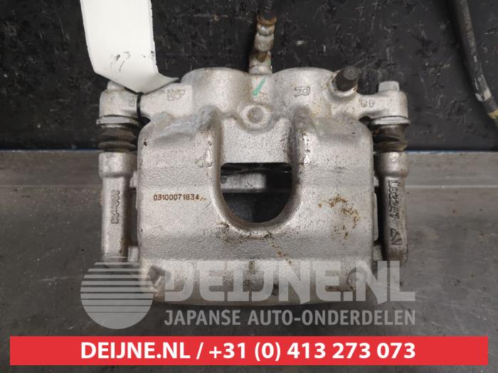 Nissan Navara Remklauw (Tang) rechts-voor O439149
