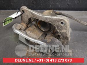 Toyota C-HR Front brake calliper, right O439406 photo 2