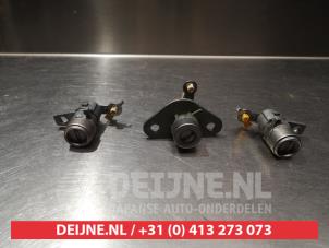 Hyundai Accent Set of cylinder locks (complete) O277953 photo 2
