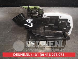 Nissan Micra Deurslot Mechaniek 4Deurs links-achter O440009 foto 3