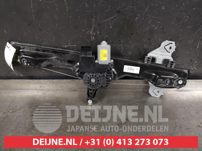 Nissan Qashqai Ruitmechaniek 4Deurs links-voor O440334