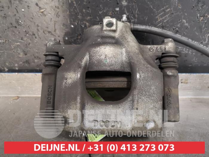 Toyota Aygo Remklauw (Tang) links-voor O440618