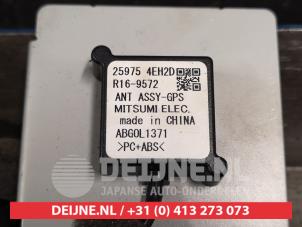 Nissan Qashqai GPS antenna O440707 photo 2