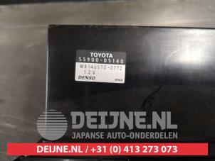 Toyota Avensis Heater control panel O440703 photo 2