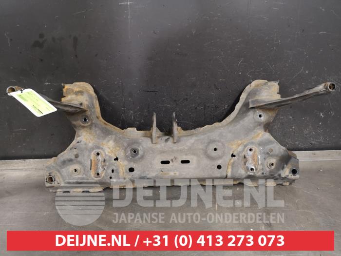Gebruikte Subframe Mazda 2 (DE) 1.3 16V S-VT High Power Prijs op aanvraag aangeboden door V.Deijne Jap.Auto-onderdelen BV