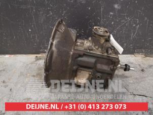 Nissan Patrol Versnellingsbak O440848 foto 3