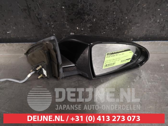 Nissan Primera Buitenspiegel rechts O440844