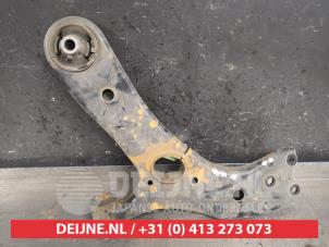 Toyota Prius Plus Front lower wishbone, left O441467 photo 2