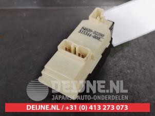 Daihatsu Trevis Multi-functional window switch O441491 photo 2