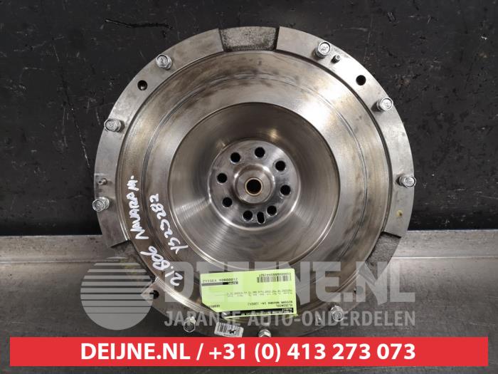 Gebruikte Vliegwiel Nissan NP 300 Navara (D23) 2.3 dCi twinturbo 16V 4x4 Prijs € 125,00 Margeregeling aangeboden door V.Deijne Jap.Auto-onderdelen BV