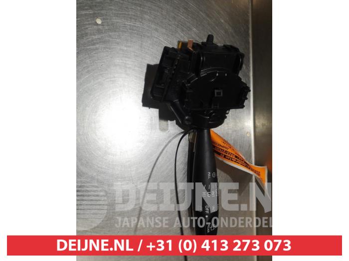 Daihatsu Materia Scheibenwischer Schalter O310100