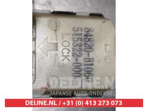 Daihatsu Materia Multi-functional window switch O312236 photo 3