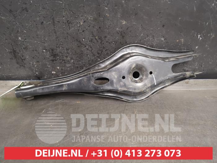 Kia Ceed Draagarm rechts-achter O441859
