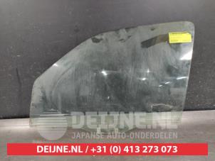Mazda Tribute Türscheibe 4-türig links vorne O441911 foto 2