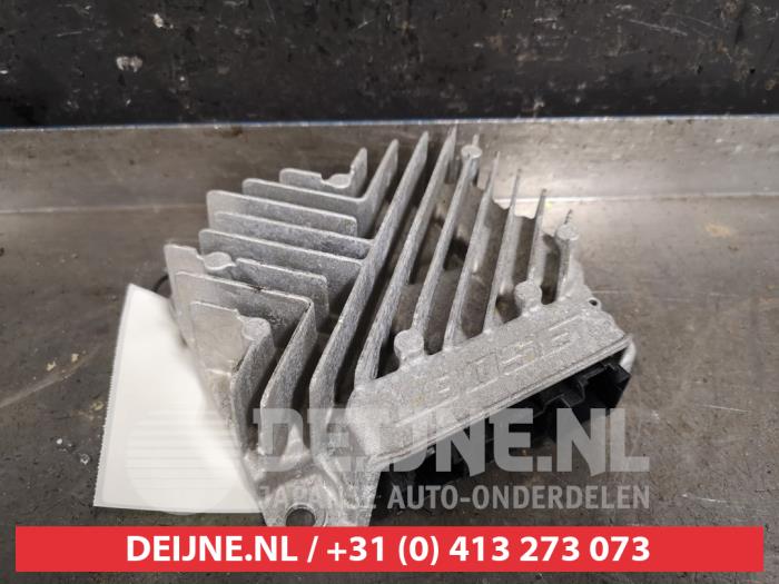 Nissan Juke Radio versterker O441967