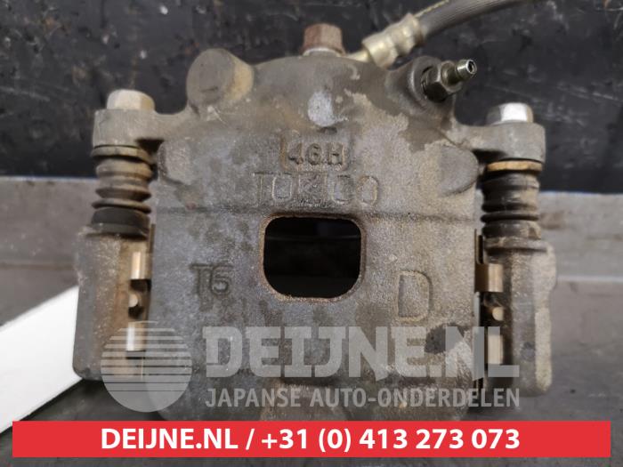 Daihatsu Copen Remklauw (Tang) links-voor O442258