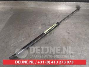 Kia Carens Gasdämpfer links hinten O442693 foto 3