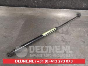 Kia Carens Gasdemper rechts-achter O442694 foto 3