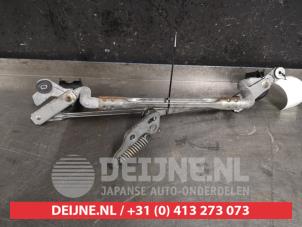 Toyota Prius Wiper mechanism O442791 photo 2