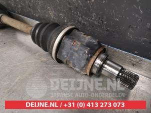 Toyota Avensis Front drive shaft, left O442851 photo 3