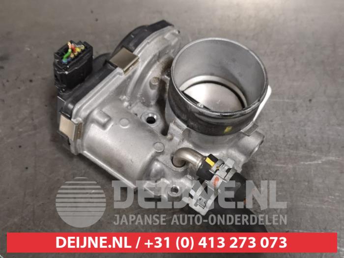 Gebruikte Gasklephuis Toyota Aygo (B40) 1.0 12V VVT-i Prijs € 50,00 Margeregeling aangeboden door V.Deijne Jap.Auto-onderdelen BV