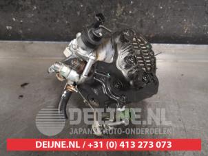 Toyota Auris Brandstofpomp Mechanisch O442950 foto 2