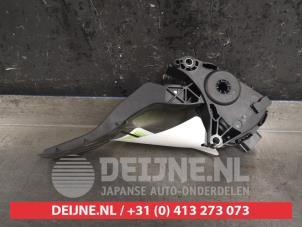 Nissan Qashqai Gaspedal O443339 foto 2