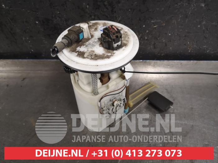 Gebruikte Tank element Pomp Kia Pro cee'd (EDB3) 1.4 CVVT 16V Prijs € 30,00 Margeregeling aangeboden door V.Deijne Jap.Auto-onderdelen BV
