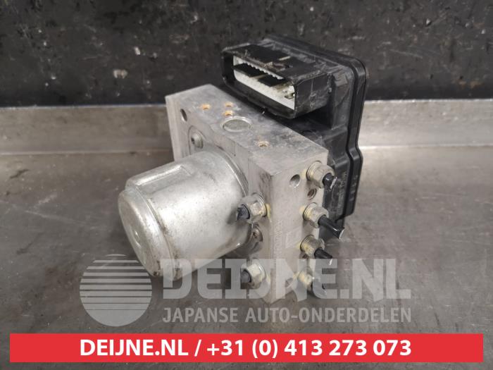 Gebruikte ABS Pomp Honda Jazz (GE6/GE8/GG/GP) 1.4 VTEC 16V Prijs € 150,00 Margeregeling aangeboden door V.Deijne Jap.Auto-onderdelen BV