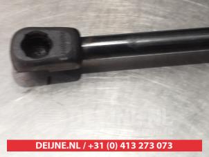 Hyundai Santafe Gasdämpfer links hinten O293727 foto 3