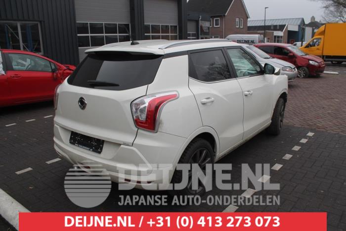 Ssang Yong Tivoli Schmutzfänger Leiste O443681