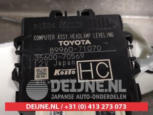 Toyota Hilux Computer lighting module O443752 photo 2