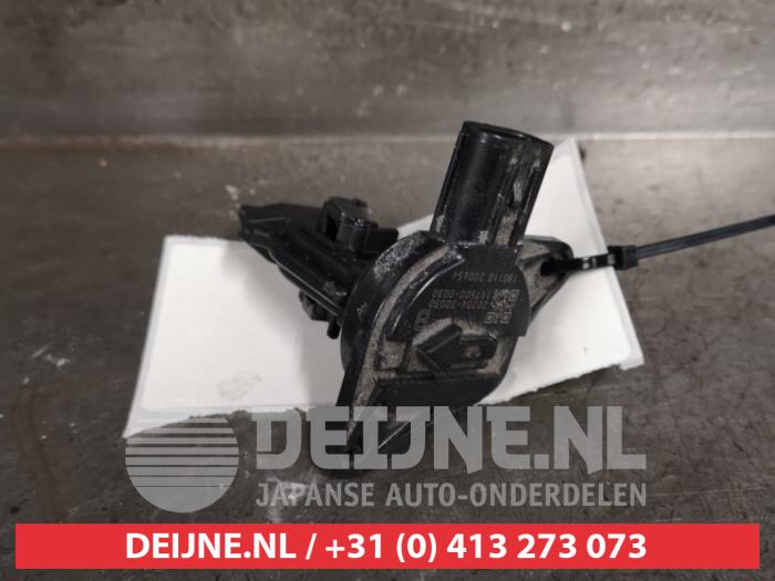 Gebruikte Luchtregelklep Toyota Hilux V/VI 2.4 D4D-F 16V 4x4 Prijs € 30,00 Margeregeling aangeboden door V.Deijne Jap.Auto-onderdelen BV