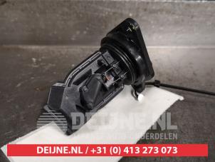 Toyota Hilux Luchthoeveelheidsmeter O443759 foto 2