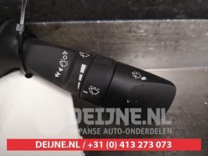 Toyota Hilux Ruitenwis Schakelaar O443773 foto 2