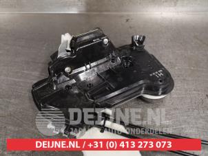 Toyota Hilux Türschlossmechanik 2-türig rechts O443800 foto 2