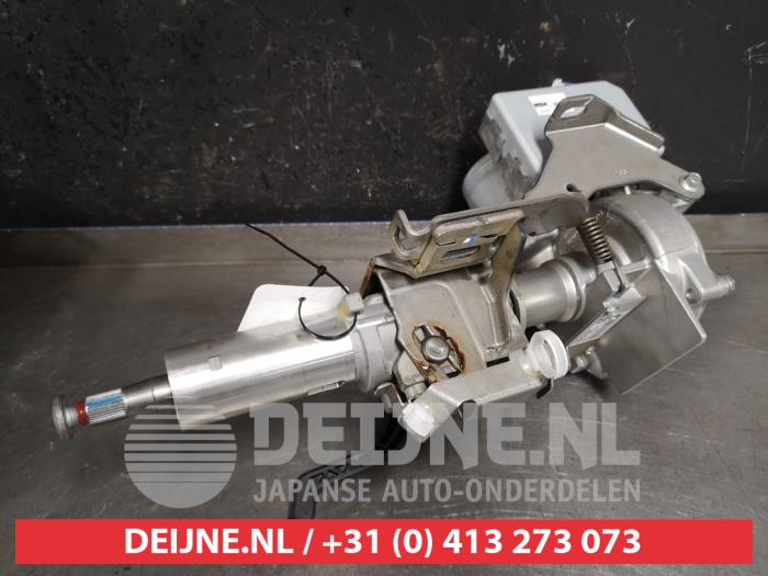Nissan Pulsar Lenksäulenwelle O444032
