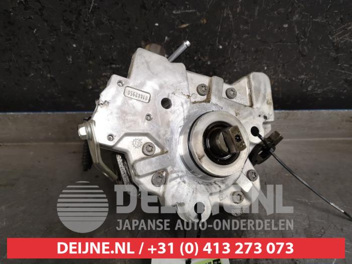 Toyota Auris Brandstofpomp Mechanisch O444137