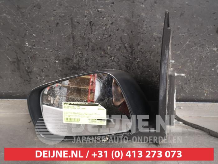 Nissan Pathfinder Buitenspiegel links O444333