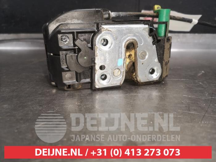 Nissan Pathfinder Deurslot Mechaniek 4Deurs links-voor O444335