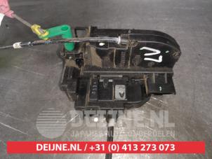 Nissan Pathfinder Door lock mechanism 4-door, front left O444335 photo 2