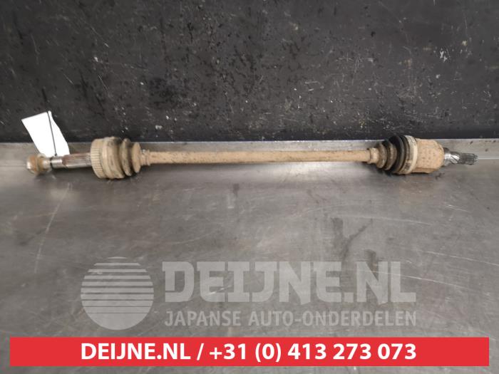 Gebruikte Steekas rechts-achter Nissan X-Trail (T31) 2.0 XE,SE,LE dCi 16V 4x4 Prijs op aanvraag aangeboden door V.Deijne Jap.Auto-onderdelen BV